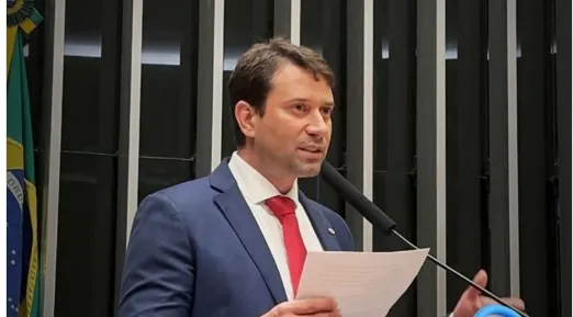 Daniel Barbosa vota pelo fim da escla 6 X 1