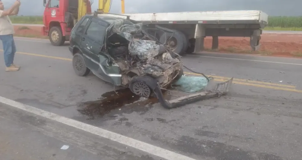 Acidente com caminhão betoneira deixa uma pessoa morta em Marechal Deodoro