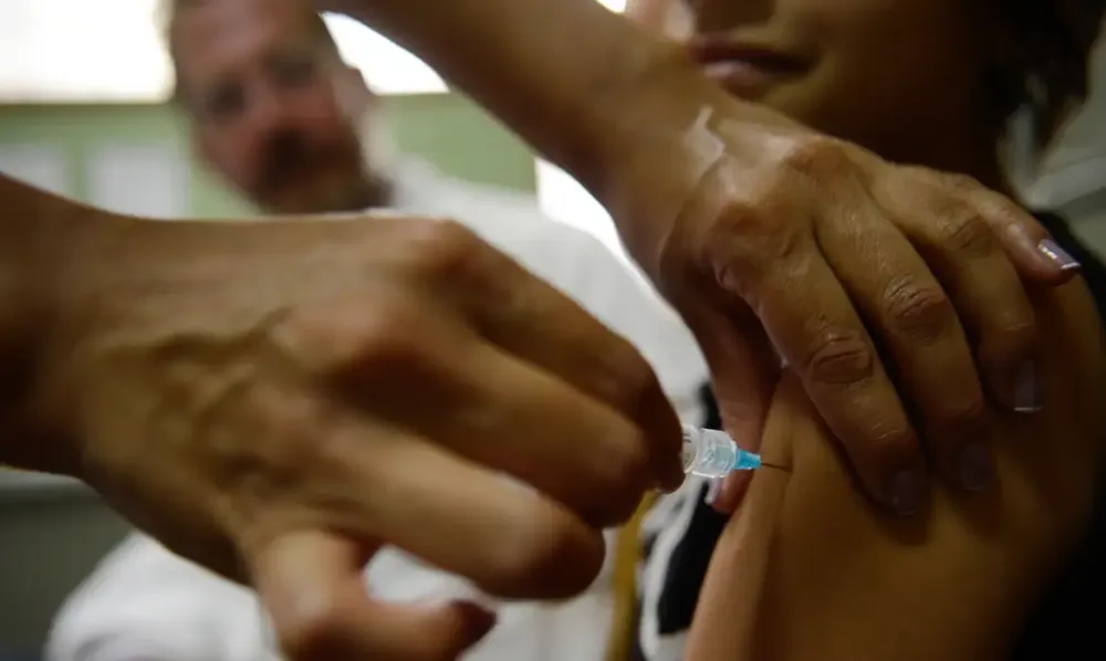Vacinação contra HPV é prorrogada até 31 de dezembro
