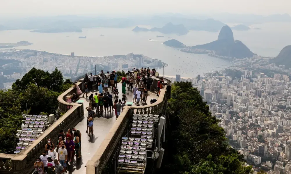 OCDE aponta alta de 46% de turistas estrangeiros no Brasil