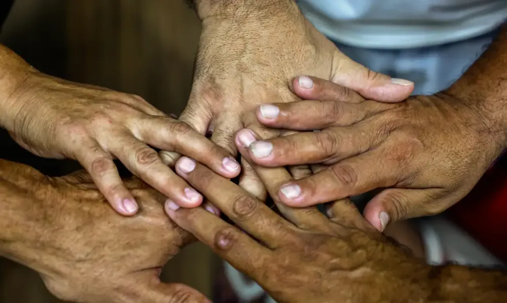 Na relação entre pais e filhos, exemplo é lição silenciosa e constante