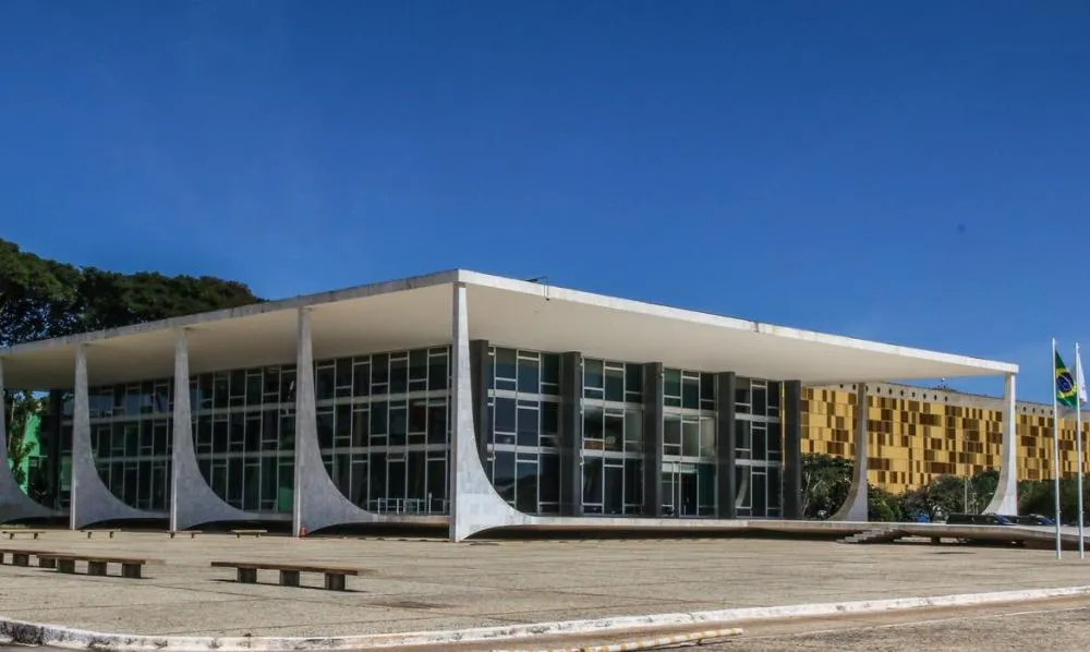 STF retoma julgamento que pode ampliar alcance da Lei Maria da Penha