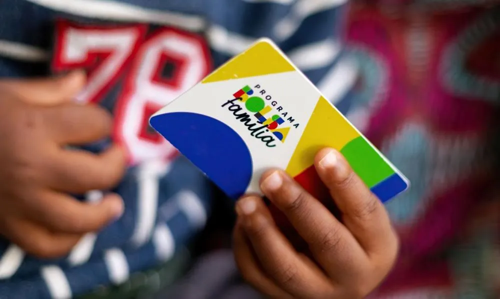 IBGE: mais de 60% da população teve algum tipo de rendimento em 2025