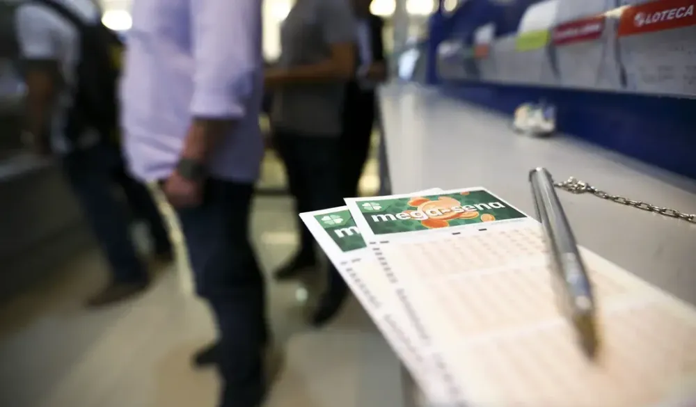 Apostador ganha mais de R$ 19 mil na Mega-Sena